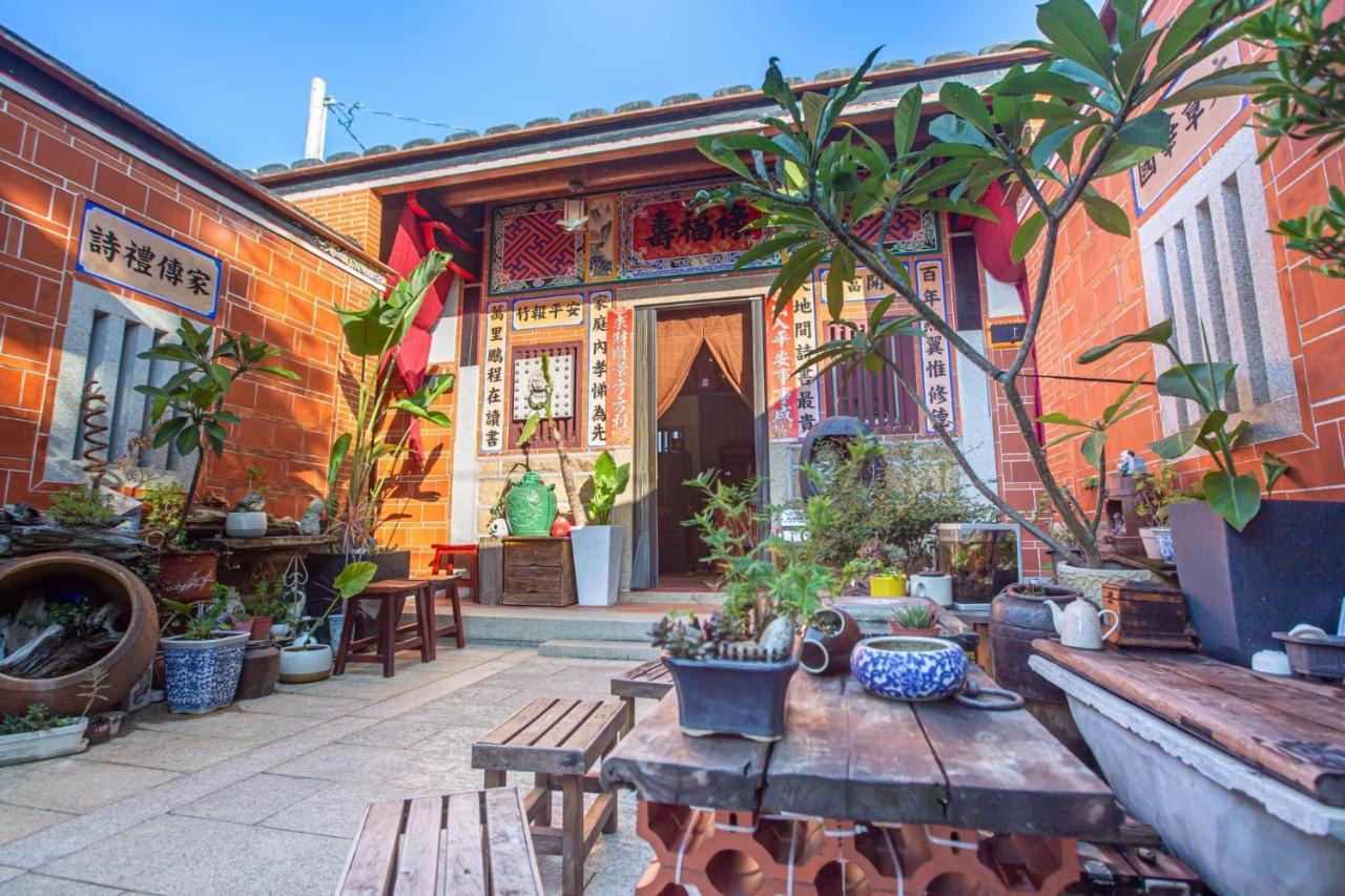 彼岸古厝民宿-包棟優先--Biiann B&B Jinning Extérieur photo