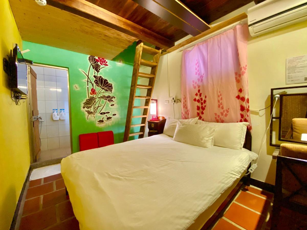 彼岸古厝民宿-包棟優先--Biiann B&B Jinning Extérieur photo