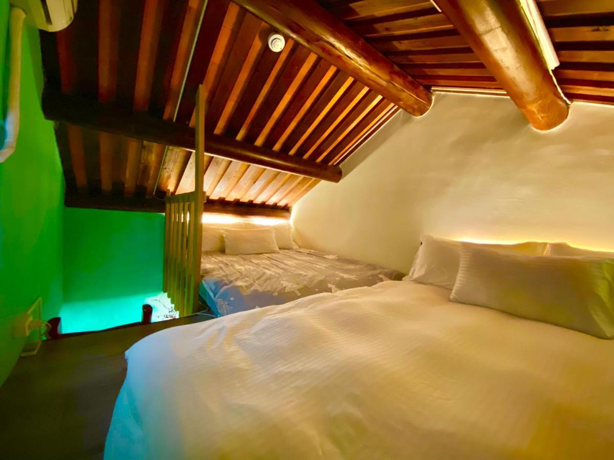 彼岸古厝民宿-包棟優先--Biiann B&B Jinning Extérieur photo