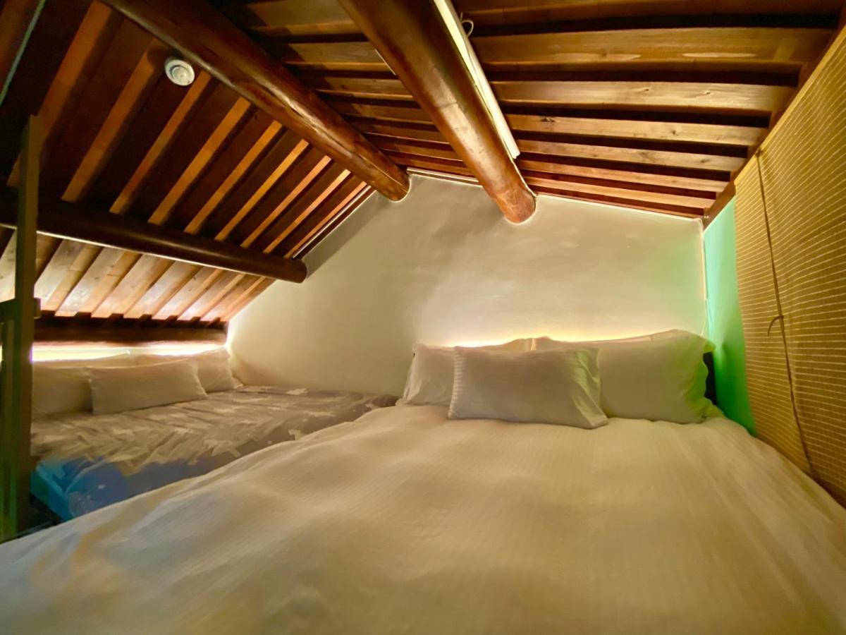 彼岸古厝民宿-包棟優先--Biiann B&B Jinning Extérieur photo