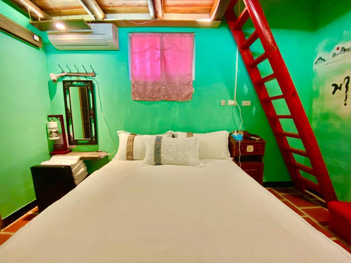 彼岸古厝民宿-包棟優先--Biiann B&B Jinning Extérieur photo