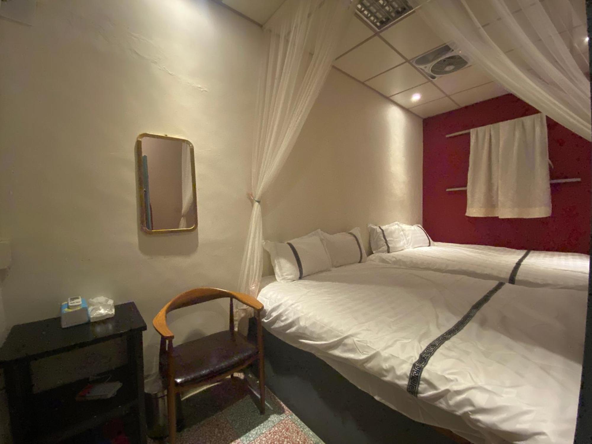 彼岸古厝民宿-包棟優先--Biiann B&B Jinning Extérieur photo