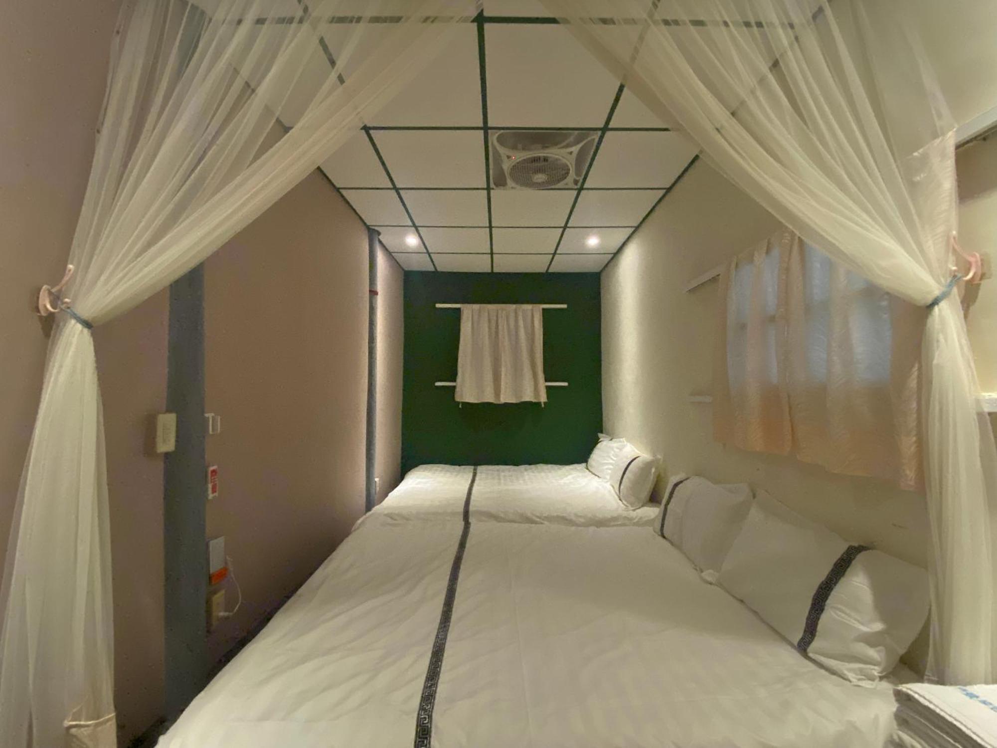彼岸古厝民宿-包棟優先--Biiann B&B Jinning Extérieur photo