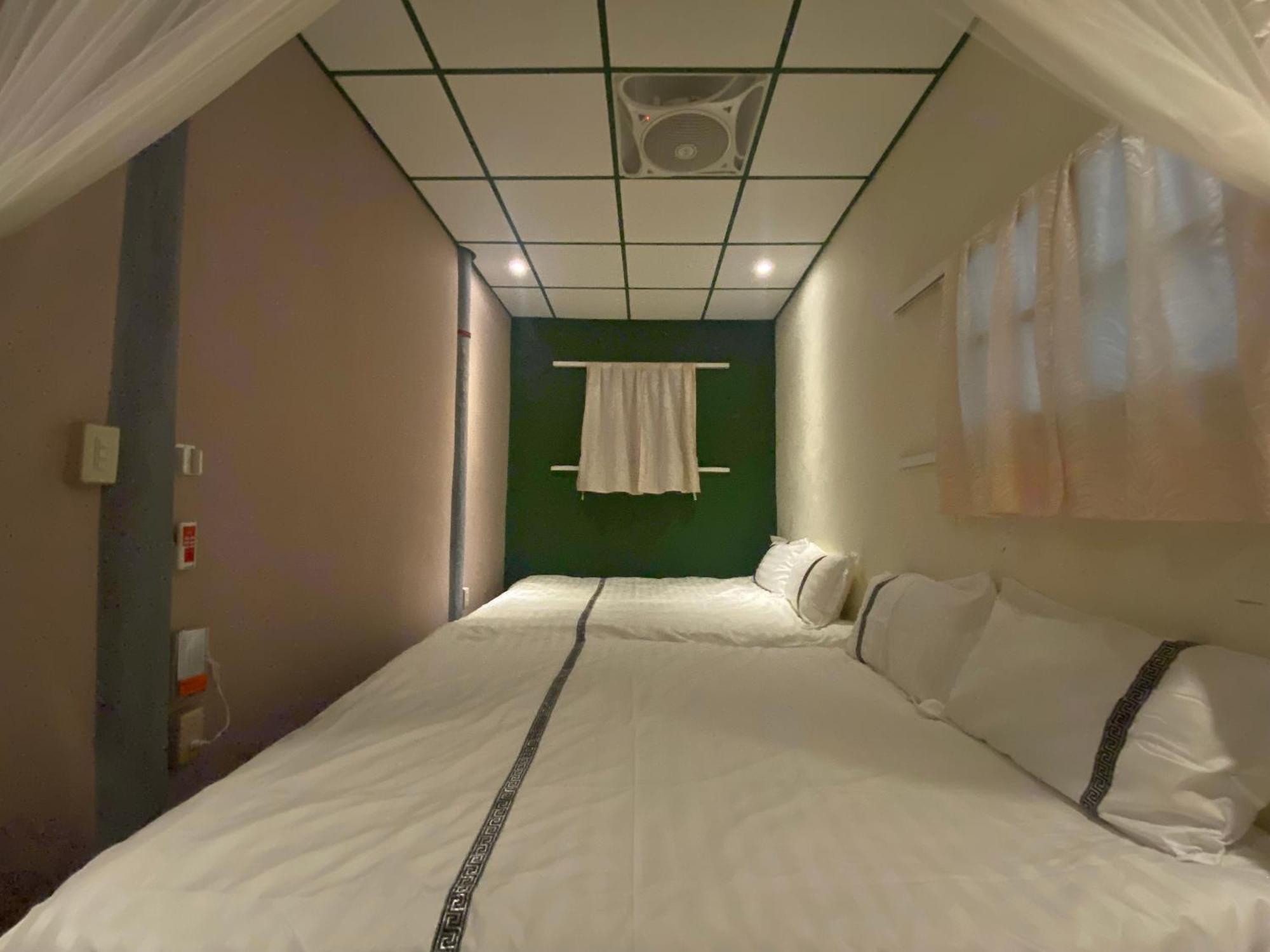 彼岸古厝民宿-包棟優先--Biiann B&B Jinning Extérieur photo